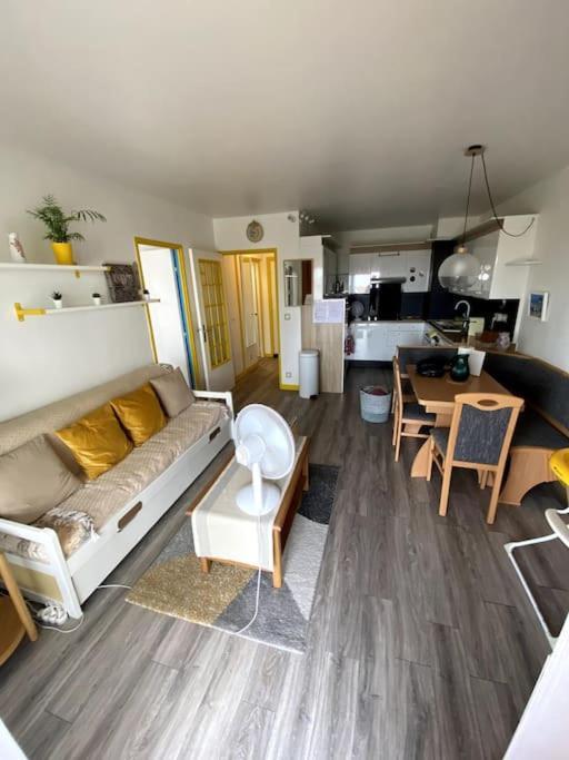Logement Cosy, Situe Entre Ciel Et Mer Vence Dış mekan fotoğraf
