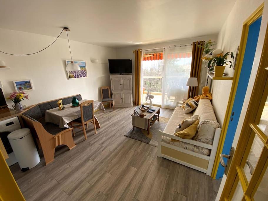 Logement Cosy, Situe Entre Ciel Et Mer Vence Dış mekan fotoğraf